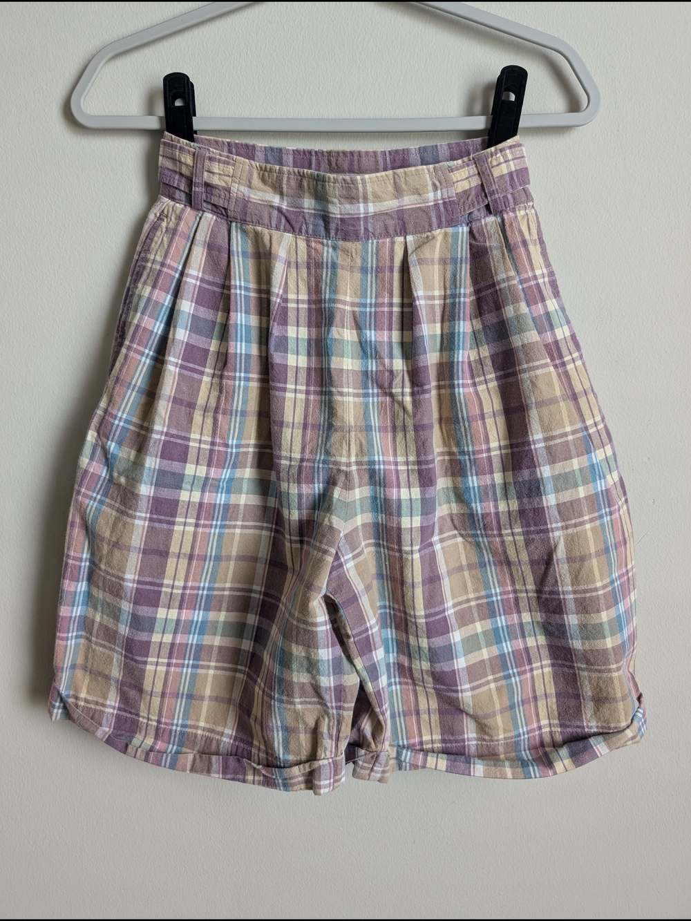 Vintage AEO For Her 100% Cotton Plaid High-Rise Pleated Shorts- Pastels Waist 26